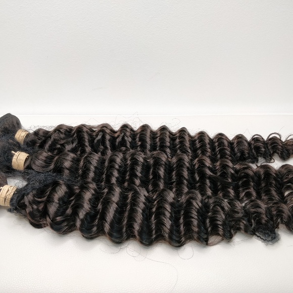 Virgin Hair Weft Extensions 24\